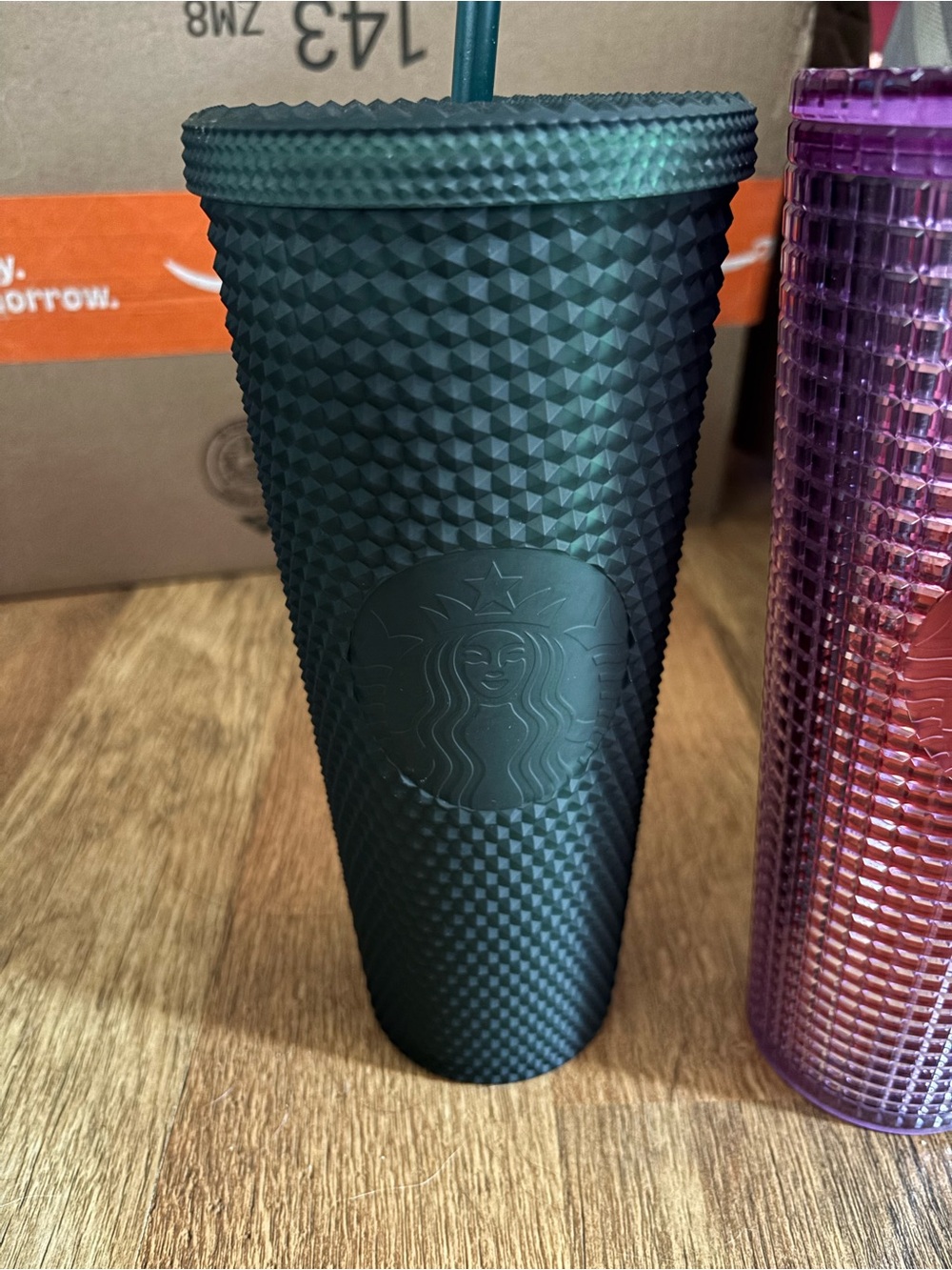 8 total Starbucks 24 oz tumblers. - Picture 7 of 10